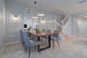 NEW Stunning Home W/private Pool! Near Disney