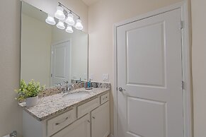 NEW Stunning Home W/private Pool! Near Disney