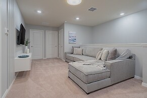 NEW Stunning Home W/private Pool! Near Disney