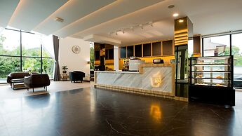 B2 Krabi Ao Nang Premier Resort