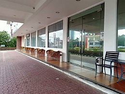 Borneo Suites Hotel