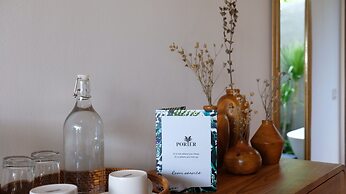 PORTER HOTEL - Surf & Yoga Retreat