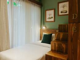 PORTER HOTEL - Surf & Yoga Retreat