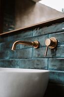 PORTER HOTEL - Surf & Yoga Retreat