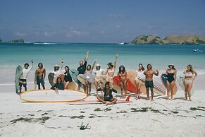 PORTER HOTEL - Surf & Yoga Retreat