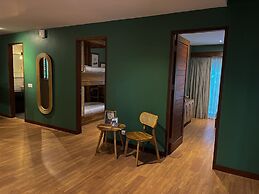 PORTER HOTEL - Surf & Yoga Retreat