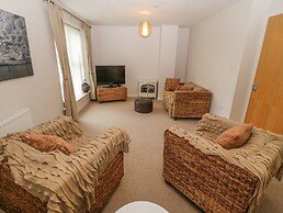 Barn End, 9 Stad Clynnog