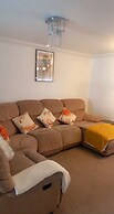 Lovely 2 Bed Apartment in East London