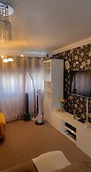 Lovely 2 Bed Apartment in East London