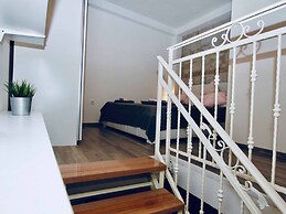 Dalmatian White Shell Apartment