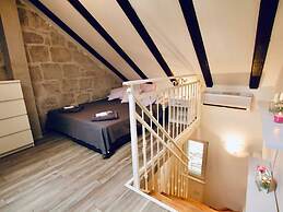 Dalmatian White Shell Apartment