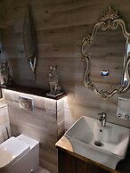 The Waterside Bar Rooms & Restaurant