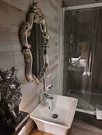 The Waterside Bar Rooms & Restaurant