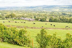 Pendle View by Valley View Lodges Longridge