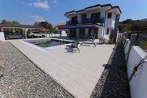 Immaculate 4-bed Villa in Dalyan
