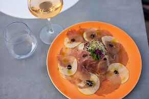 Meliores Rooms & Restaurant