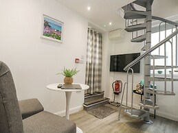 The Snug