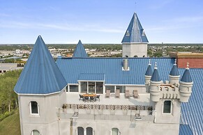 The Grand Castle Apartments
