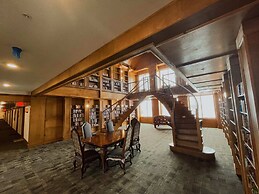 The Grand Castle Apartments
