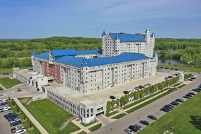 The Grand Castle Apartments