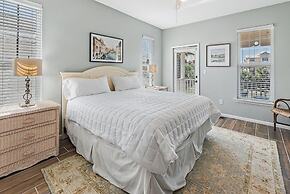 Martinique - Lite House II by ALBVR