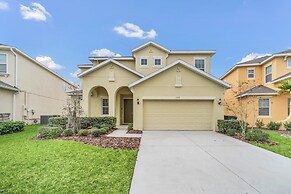 Golf Hideaway With Lake View! Modern Decor and Game Room With Multiple