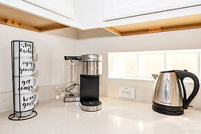 Golf Hideaway With Lake View! Modern Decor and Game Room With Multiple