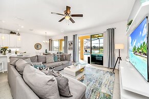 Golf Hideaway With Lake View! Modern Decor and Game Room With Multiple