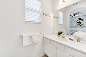 Golf Hideaway With Lake View! Modern Decor and Game Room With Multiple