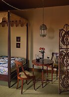 Ulysses, an Ash Hotel