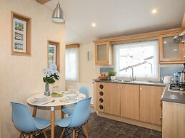 Tegfryn Bach