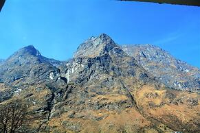 Rufina Lachung De'Crown