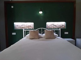 Casa Magnolia Boutique Rooms