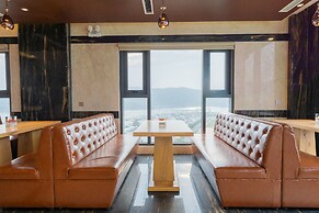 Canary Gold Hotel Quy Nhơn