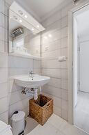 Split Palace Luxury Retreat