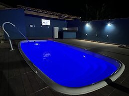 Preço Imbatível! Gourmet, BBQ, Piscina 5 Min Praia