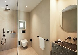 Parocks Luxury Hotel & Spa