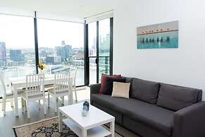 Pars Apartments Collins Wharf Docklands