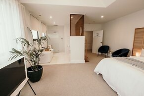 The Oak & Anchor Hotel