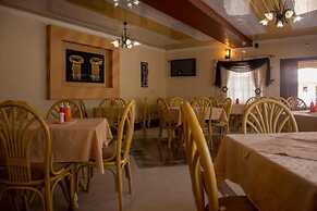 Simba Village Relax Inn