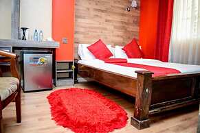 Simba Village Relax Inn