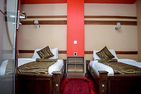 Simba Village Relax Inn
