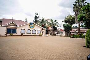 Simba Village Relax Inn