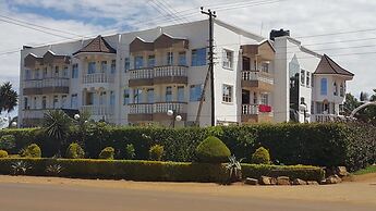 Simba Village Relax Inn