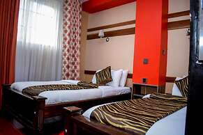 Simba Village Relax Inn
