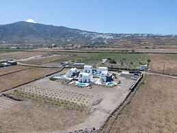 Oia Kissiri - private pool Villas