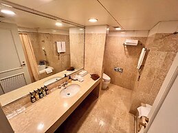 THE GLOBAL VIEW Nagasaki