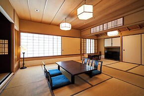 THE GLOBAL VIEW Nagasaki