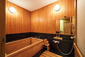 THE GLOBAL VIEW Nagasaki