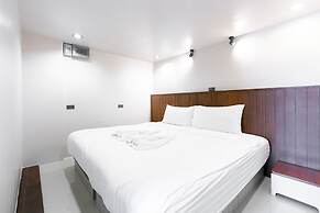 A Sleep Bangkok Sathorn